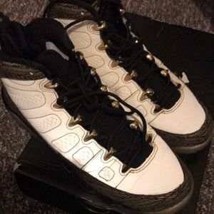 Air Jordan 9 retro DB size 5.5y